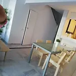 Marbella House Apartamento Duplex